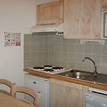 比尔内顶点酒店 公寓 吕兹-圣索沃尔