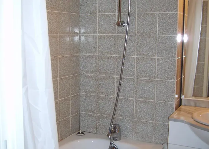 Pyrenees Zenith Люс-Сен-Совёр